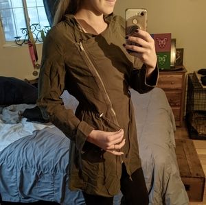 Lightweight Zip-Up Jacket